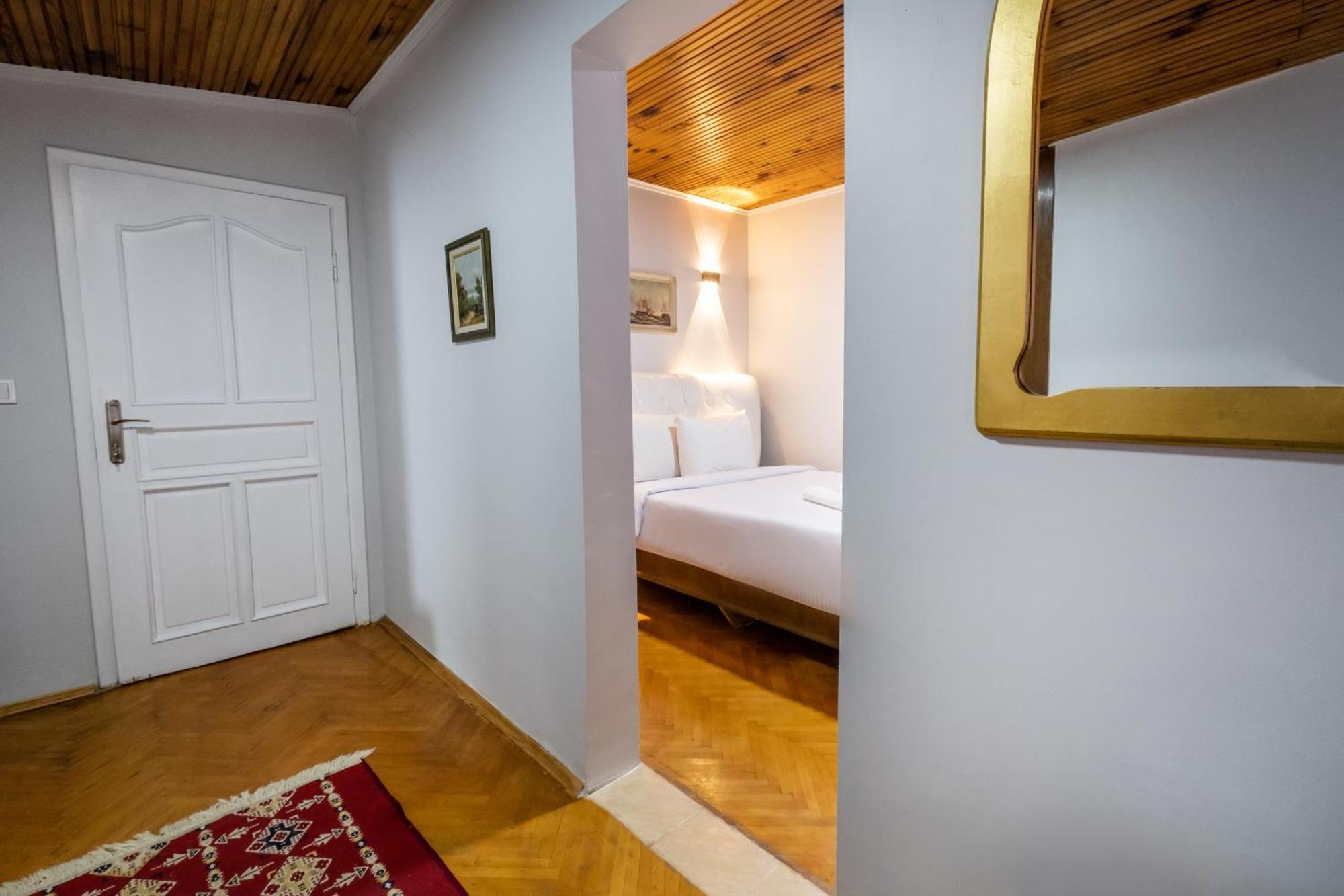 Istanblue Taksim Apart Hotel Istanbul Exterior photo