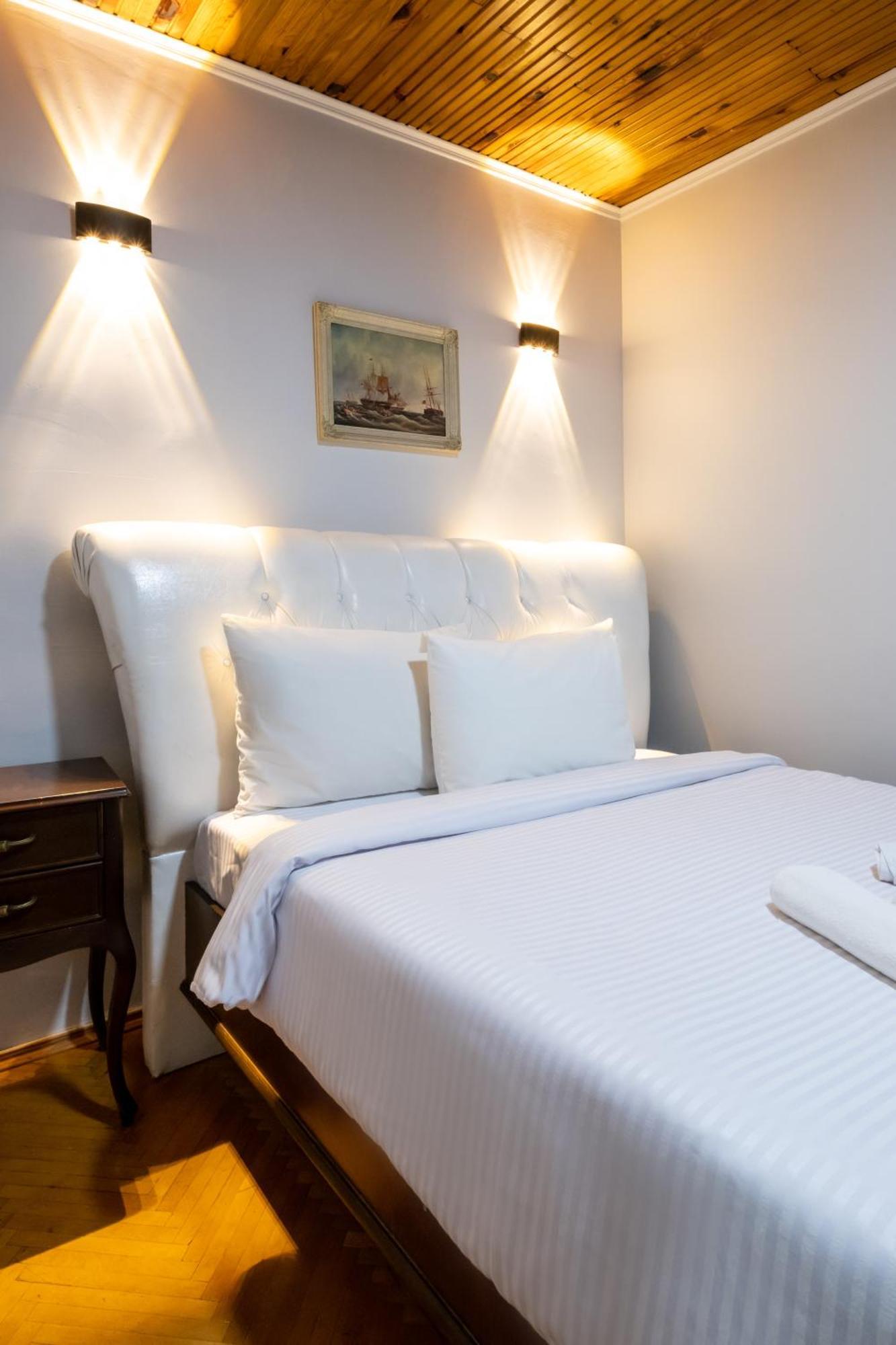 Istanblue Taksim Apart Hotel Istanbul Exterior photo