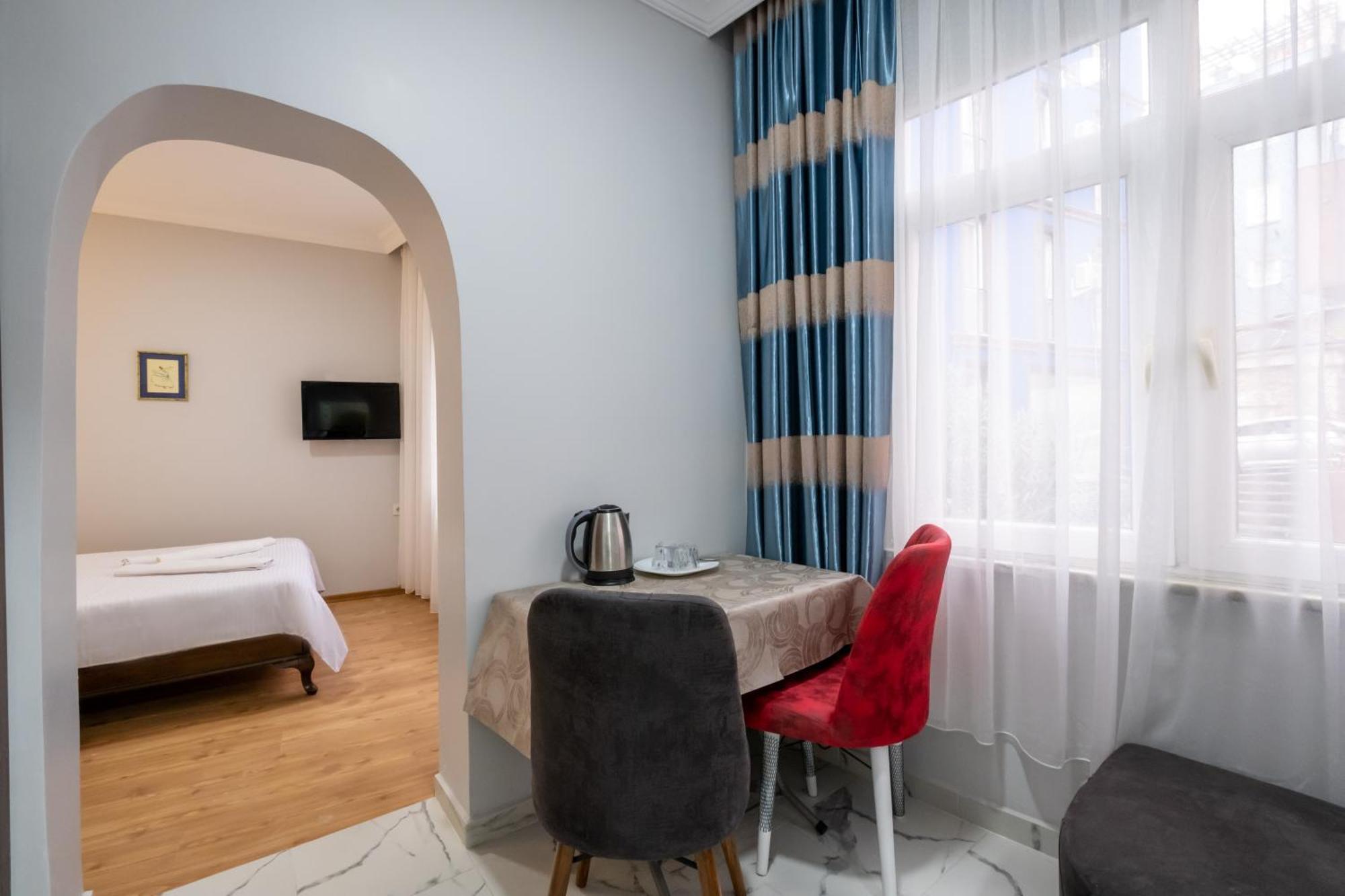 Istanblue Taksim Apart Hotel Istanbul Exterior photo