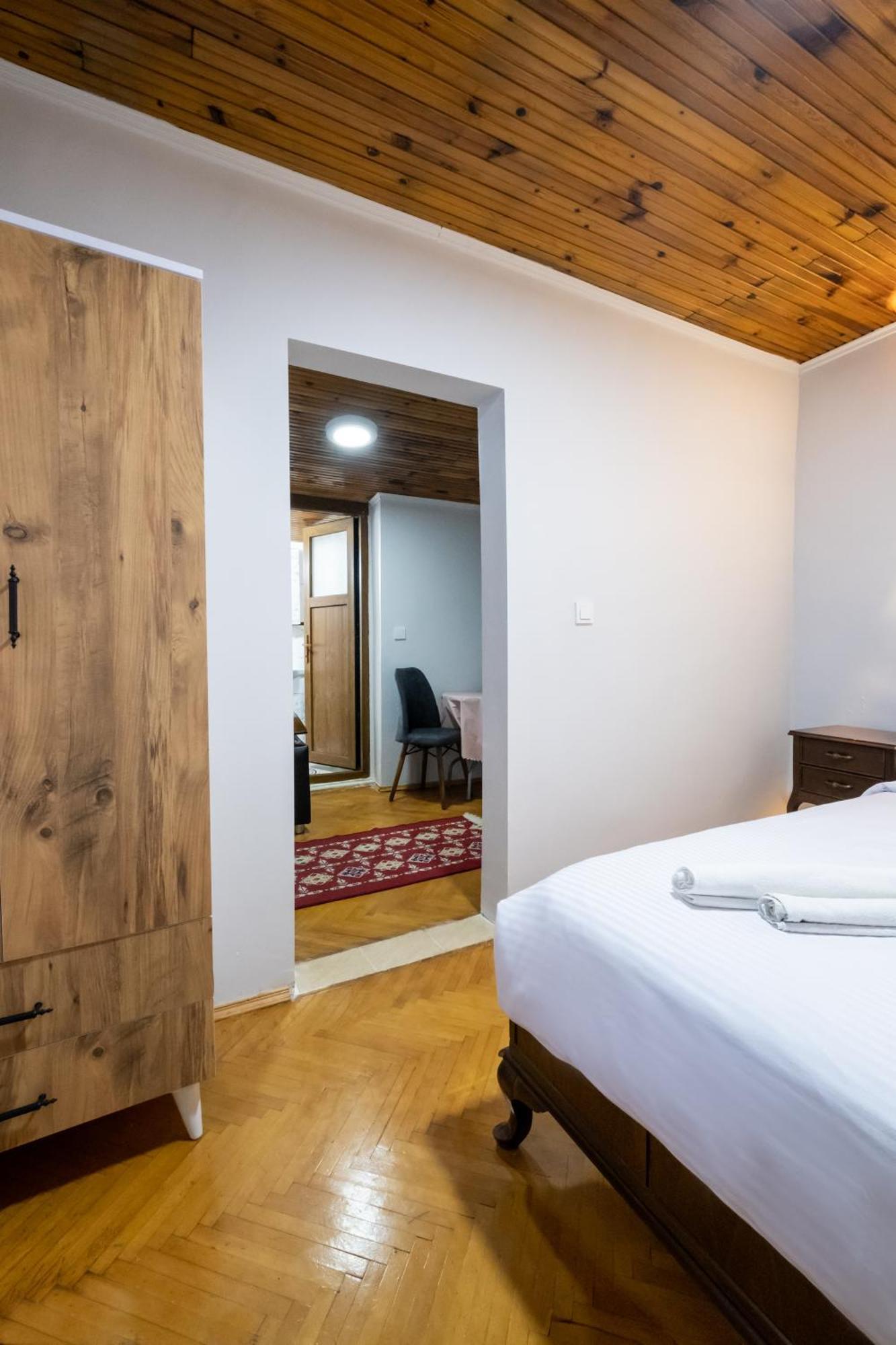 Istanblue Taksim Apart Hotel Istanbul Exterior photo