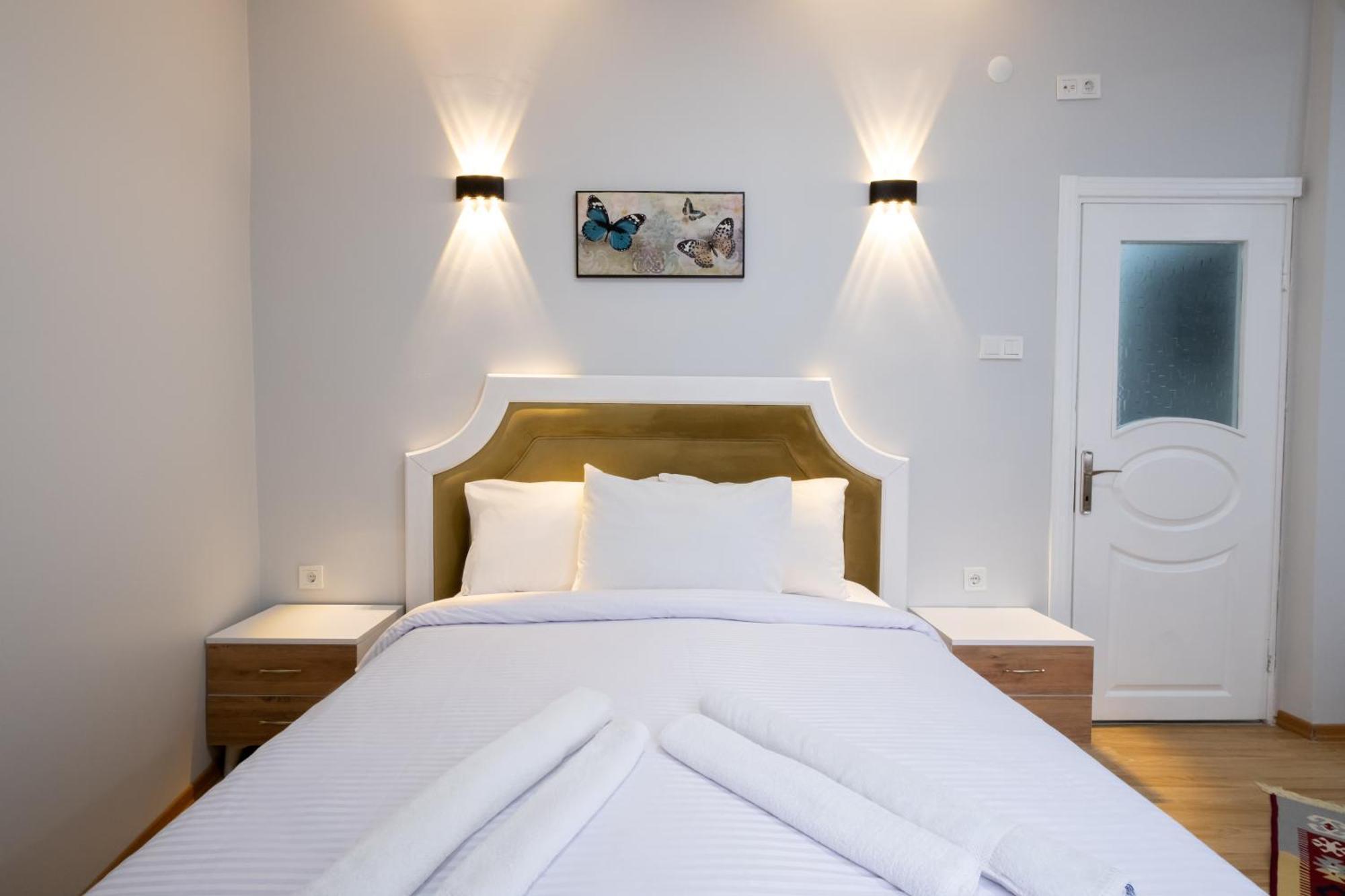 Istanblue Taksim Apart Hotel Istanbul Exterior photo